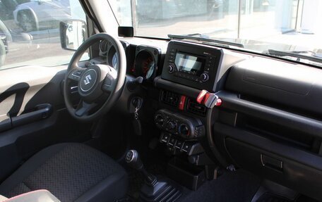 Suzuki Jimny, 2020 год, 2 400 000 рублей, 10 фотография