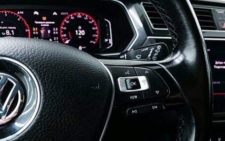 Volkswagen Tiguan II, 2019 год, 2 850 000 рублей, 11 фотография