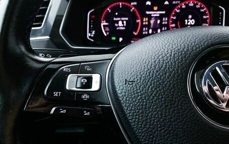 Volkswagen Tiguan II, 2019 год, 2 850 000 рублей, 10 фотография
