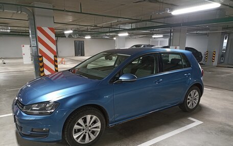 Volkswagen Golf VII, 2014 год, 1 600 000 рублей, 2 фотография