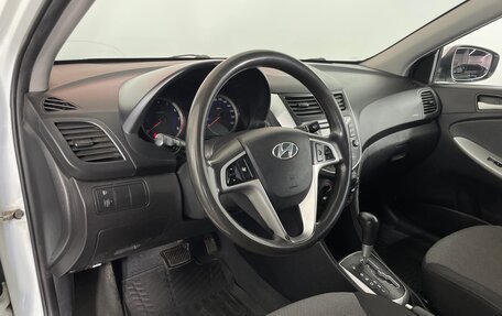 Hyundai Solaris II рестайлинг, 2013 год, 886 000 рублей, 8 фотография