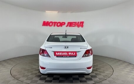 Hyundai Solaris II рестайлинг, 2013 год, 886 000 рублей, 5 фотография