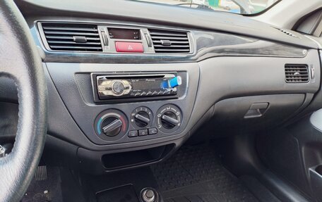 Mitsubishi Lancer IX, 2005 год, 500 000 рублей, 10 фотография