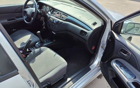 Mitsubishi Lancer IX, 2005 год, 500 000 рублей, 24 фотография