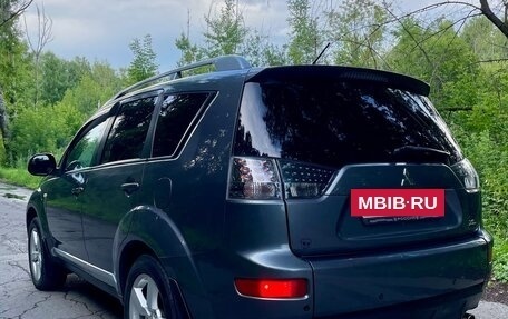 Mitsubishi Outlander III рестайлинг 3, 2008 год, 1 330 000 рублей, 3 фотография