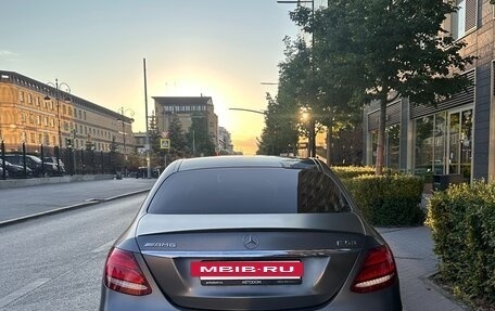 Mercedes-Benz E-Класс AMG, 2018 год, 6 290 000 рублей, 14 фотография