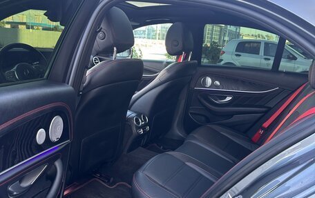 Mercedes-Benz E-Класс AMG, 2018 год, 6 290 000 рублей, 31 фотография