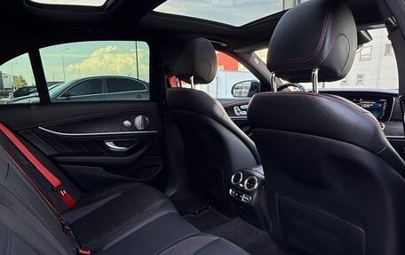 Mercedes-Benz E-Класс AMG, 2018 год, 6 290 000 рублей, 33 фотография