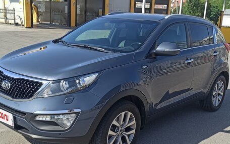 KIA Sportage III, 2014 год, 1 700 000 рублей, 2 фотография