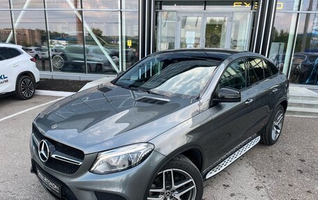 Mercedes-Benz GLE, 2018 год, 4 500 000 рублей, 2 фотография