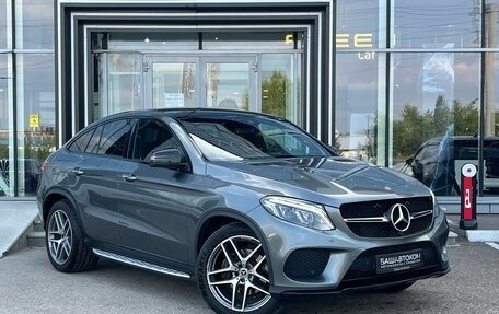 Mercedes-Benz GLE, 2018 год, 4 500 000 рублей, 5 фотография