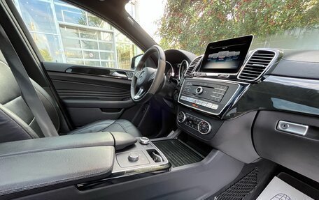 Mercedes-Benz GLE, 2018 год, 4 500 000 рублей, 16 фотография