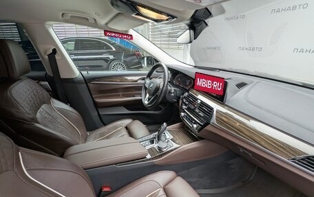 BMW 6 серия, 2019 год, 3 475 000 рублей, 13 фотография