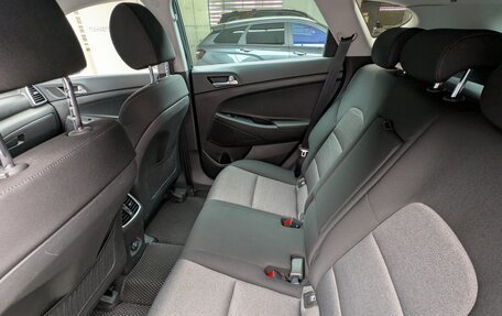 Hyundai Tucson III, 2018 год, 1 995 000 рублей, 12 фотография