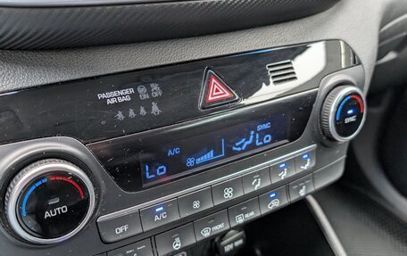 Hyundai Tucson III, 2018 год, 1 995 000 рублей, 17 фотография