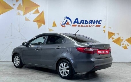 KIA Rio III рестайлинг, 2013 год, 900 000 рублей, 5 фотография