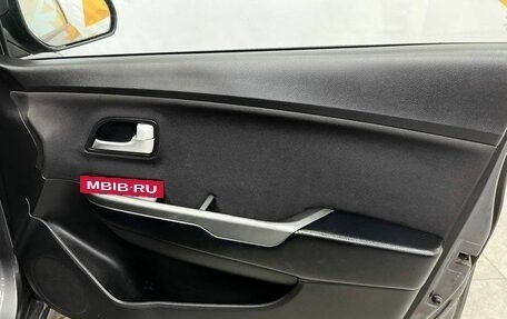 KIA Rio III рестайлинг, 2013 год, 900 000 рублей, 28 фотография