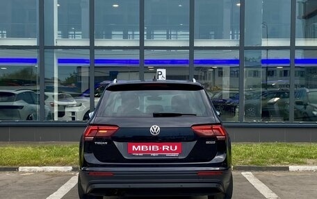 Volkswagen Tiguan II, 2020 год, 2 849 000 рублей, 6 фотография