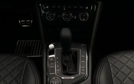 Volkswagen Tiguan II, 2020 год, 2 849 000 рублей, 14 фотография