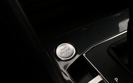 Volkswagen Tiguan II, 2020 год, 2 849 000 рублей, 18 фотография
