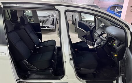 Toyota ISis I, 2014 год, 1 550 000 рублей, 19 фотография