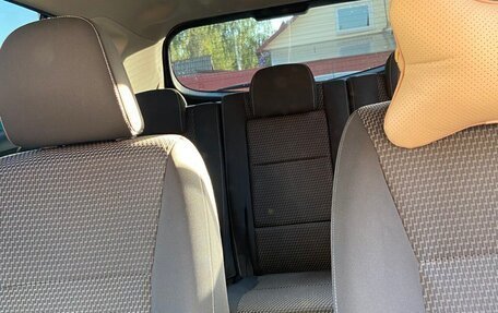 Toyota Verso I, 2014 год, 1 700 000 рублей, 7 фотография