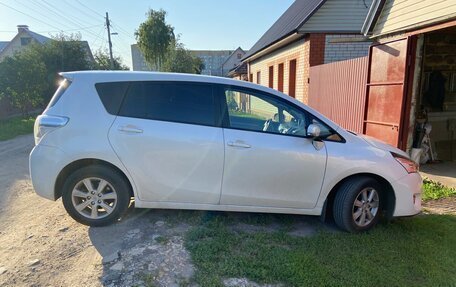 Toyota Verso I, 2014 год, 1 700 000 рублей, 22 фотография