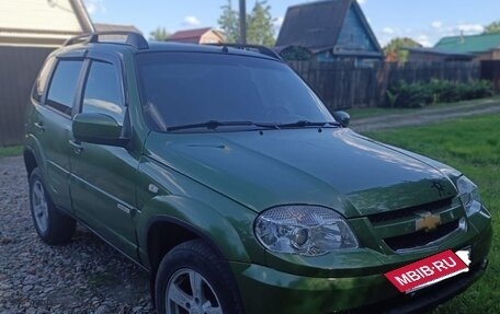 Chevrolet Niva I рестайлинг, 2016 год, 749 000 рублей, 6 фотография