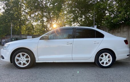 Volkswagen Jetta VI, 2013 год, 1 160 000 рублей, 11 фотография