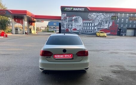 Volkswagen Jetta VI, 2013 год, 1 160 000 рублей, 5 фотография