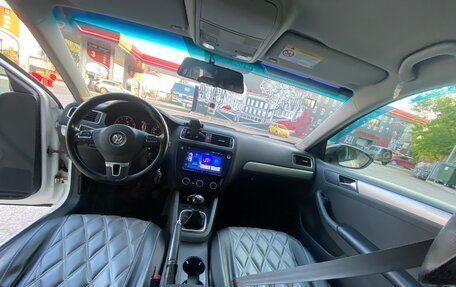 Volkswagen Jetta VI, 2013 год, 1 160 000 рублей, 23 фотография