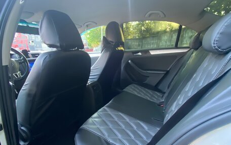 Volkswagen Jetta VI, 2013 год, 1 160 000 рублей, 22 фотография