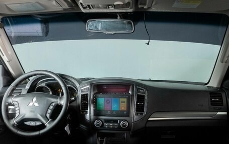 Mitsubishi Pajero IV, 2010 год, 1 535 000 рублей, 6 фотография