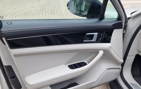 Porsche Panamera II рестайлинг, 2018 год, 6 750 000 рублей, 10 фотография