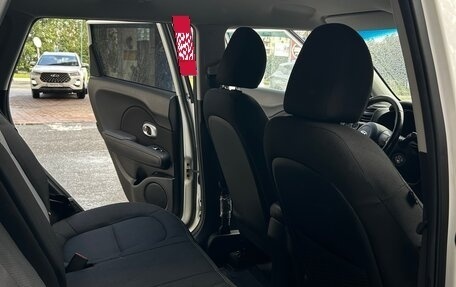 KIA Soul II рестайлинг, 2017 год, 1 450 000 рублей, 13 фотография