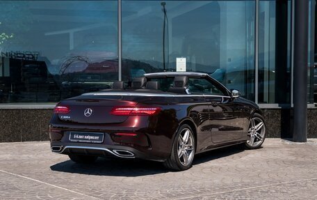 Mercedes-Benz E-Класс, 2019 год, 5 775 000 рублей, 2 фотография