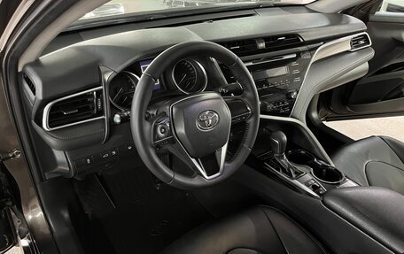 Toyota Camry, 2018 год, 2 049 000 рублей, 11 фотография
