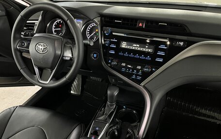 Toyota Camry, 2018 год, 2 049 000 рублей, 12 фотография