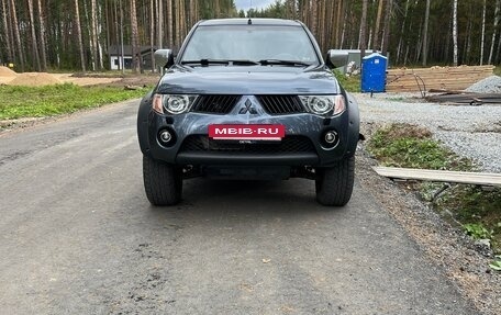Mitsubishi L200 IV рестайлинг, 2008 год, 1 500 000 рублей, 4 фотография
