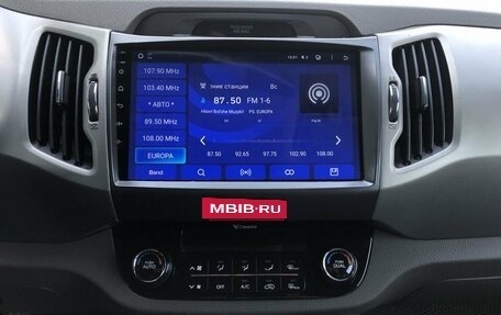 KIA Sportage III, 2010 год, 1 240 000 рублей, 11 фотография