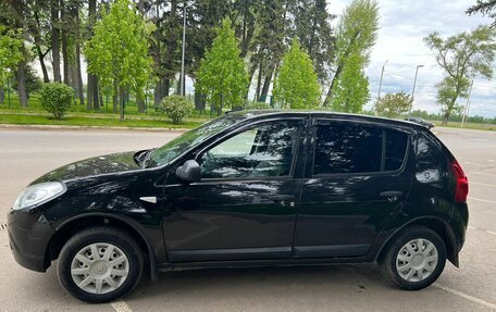 Renault Sandero I, 2013 год, 525 000 рублей, 2 фотография