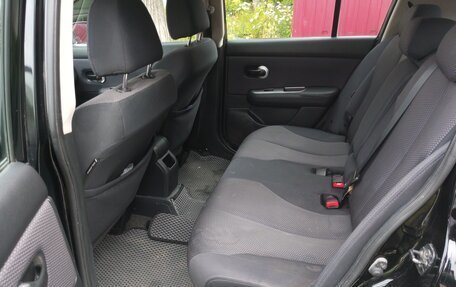 Nissan Tiida, 2010 год, 700 000 рублей, 4 фотография
