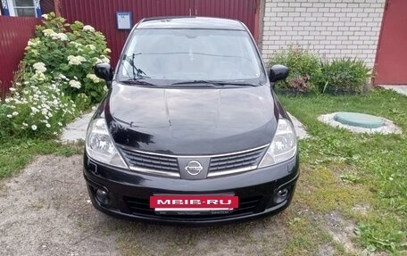 Nissan Tiida, 2010 год, 700 000 рублей, 3 фотография