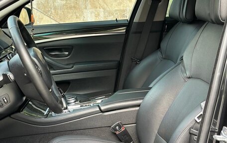 BMW 5 серия, 2013 год, 2 550 000 рублей, 8 фотография