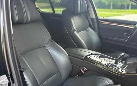 BMW 5 серия, 2013 год, 2 550 000 рублей, 11 фотография