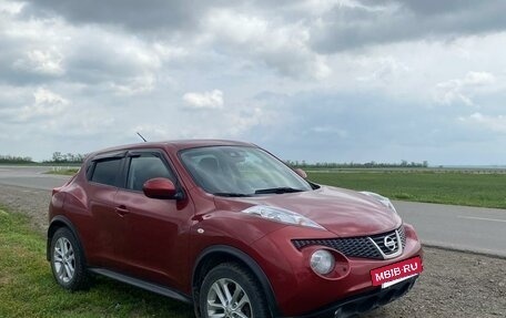 Nissan Juke II, 2011 год, 850 000 рублей, 2 фотография
