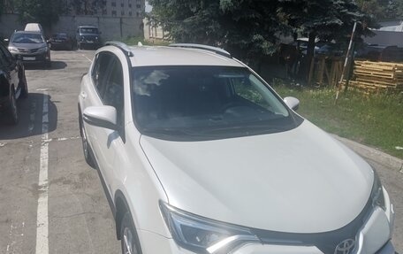 Toyota RAV4, 2016 год, 2 345 500 рублей, 2 фотография