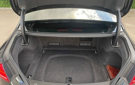 Audi A8, 2013 год, 1 850 000 рублей, 14 фотография