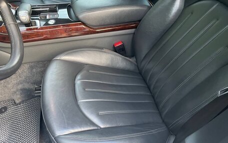 Audi A8, 2013 год, 1 850 000 рублей, 12 фотография