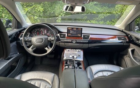 Audi A8, 2013 год, 1 850 000 рублей, 26 фотография